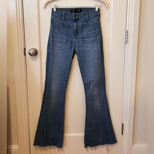Veronica Beard High-Rise Flare Jeans with Pockets - Size 27